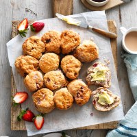 Air Fryer Strawberry Scones