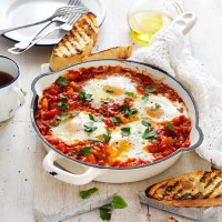 Tomato and Capsicum Pan Eggs