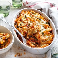 Creamy Tomato, Spinach and Pine Nut Bake