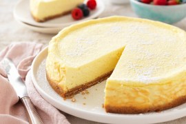 Baked Vanilla Cheesecake