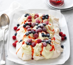 Berries and cream tray pavlova