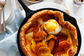 Caramelised Apple and Cinnamon Dutch Baby