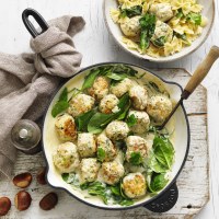 Chestnut and chicken meatballs