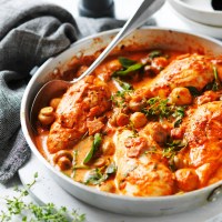 Creamy One-pan Chicken, Bacon and Tomato Casserole