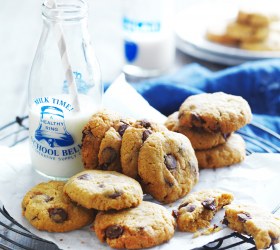 Chocolate Chip Cookies