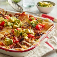 Family Nachos Tray Bake