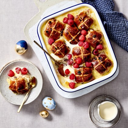 Hot Cross Bun Pudding