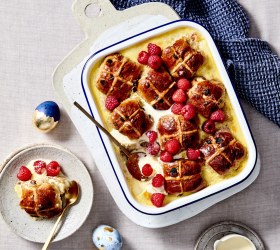 Hot Cross Bun Pudding