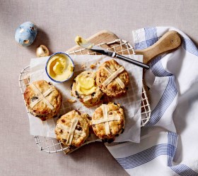 Hot Cross Scones