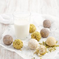 Lemon Ricotta Bliss Balls