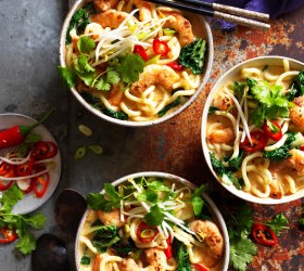 Satay Noodle Prawn Soup