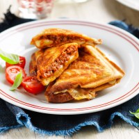 Cheesy Bolognese Jaffles