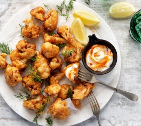 Spicy Fried Cauliflower Bites with Chilli Mayonnaise