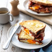 Air Fryer Bacon & Egg Toastie