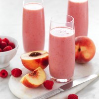 Peach and Raspberry Smoothie