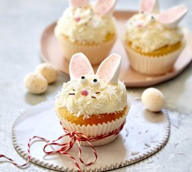 Easy Easter Bunny Cupcakes